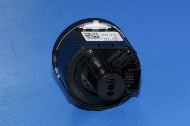 Bryter lys til VW Polo 2014-2017 (Type V, Fase 2)  (VAG|5G0 941 431 AF|)