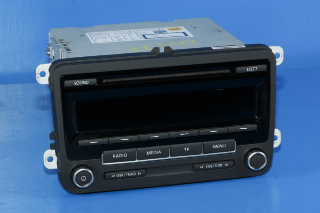 Bilstereo, med DAB til VW Golf VI, 2008-2012  (BOSCH|7 640 213 360)