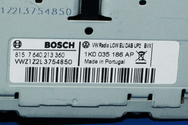 Bilstereo, med DAB til VW Golf VI 2008-2012  (BOSCH|7 640 213 360|1K0 035 186 AP|)