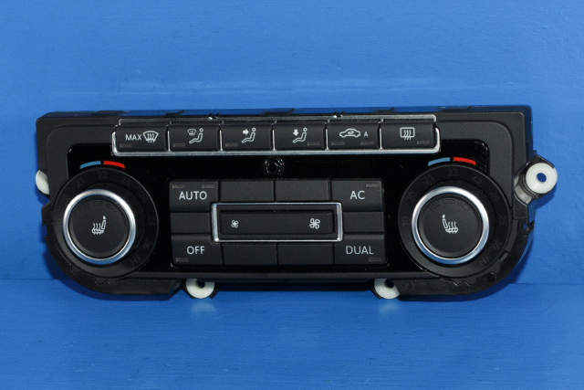 Varmeapparat betjening til VW Golf VI, 2008-2012  (VAG|5K0 907 044 ES)