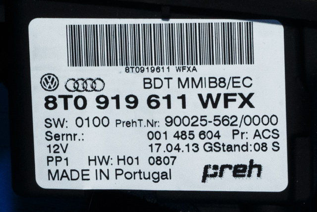 Bilstereo navigasjon betjeningspanel til Audi A4 2007-2014 (Type IV) (B8) (B8) (VAG|8T0 919 611 WFX|)
