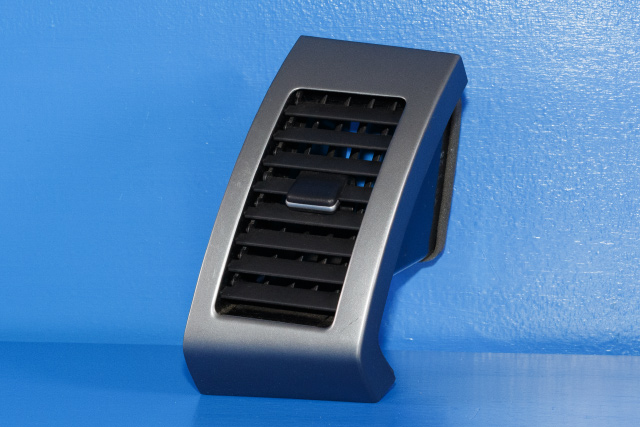 Dashbord friskluftdyse høyre til Mitsubishi Outlander 2007-2010 (Type II, Fase 1)