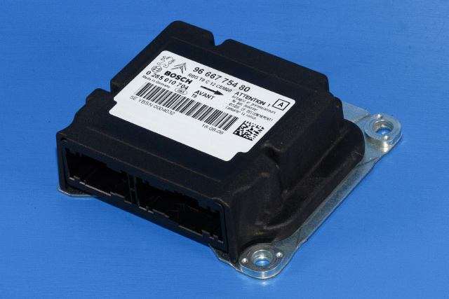Styreenhet airbag hovedsensor til Peugeot 3008, 2009-2016 (Type I)  (BOSCH|0 285 010 704)