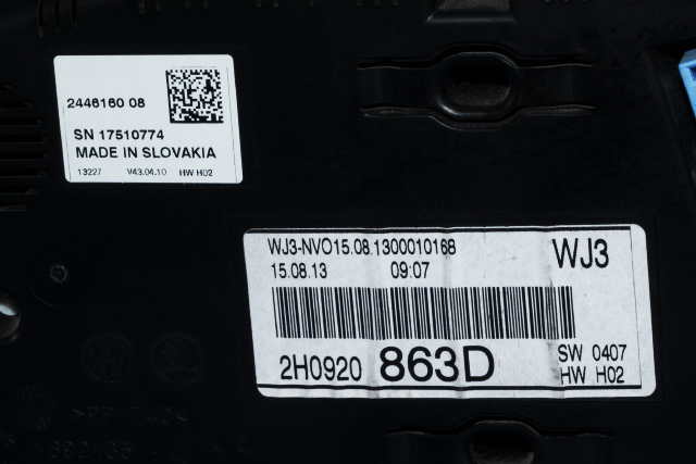 Instrumentpanel til VW Amarok 2010-2016 (Type I, Fase 1)  (VAG|2H0 920 863 D|)