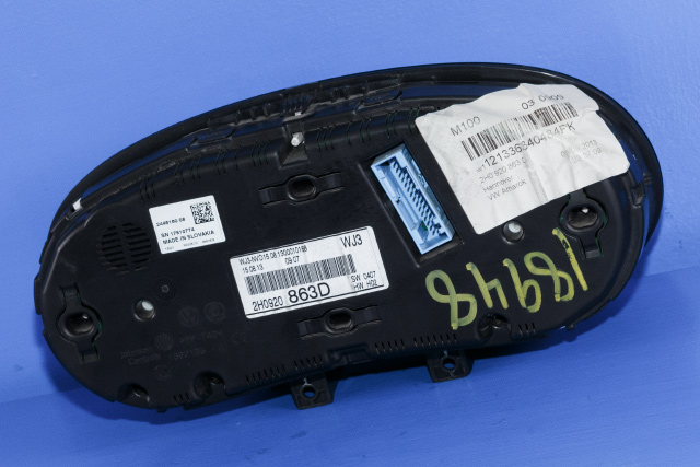 Instrumentpanel til VW Amarok 2010-2016 (Type I, Fase 1)  (VAG|2H0 920 863 D|)