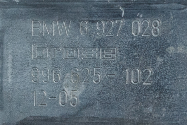 Ruteheis høyre foran til BMW X1 2009-2015 (E84) (E84) (BMW|6 927 028|)