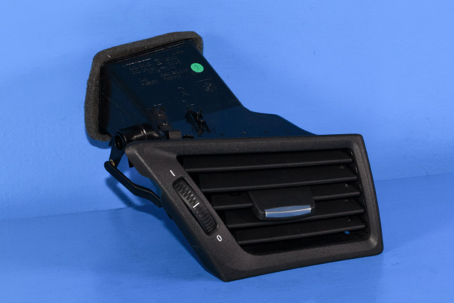 Dashbord friskluftdyse høyre til BMW X1, 2009-2015 (E84) (E84) 