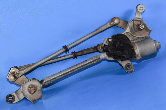 Viskermotor frontrute komplett m/overføring til Subaru Impreza 2008-2012 (Type III) (DENSO|159300-1551|86511-FG010|)