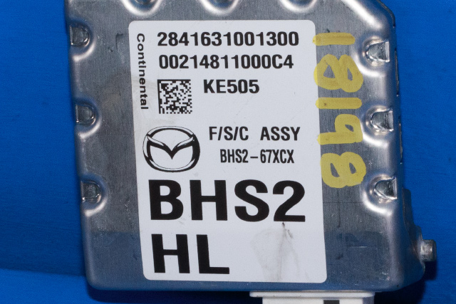 Parkeringskamera foran til Mazda 3 2013-2016 (Type III, Fase 1)  (MAZDA|BHS2-67XCX|)