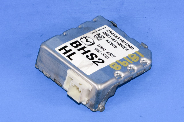 Parkeringskamera foran til Mazda 3 2013-2016 (Type III, Fase 1)  (MAZDA|BHS2-67XCX|)