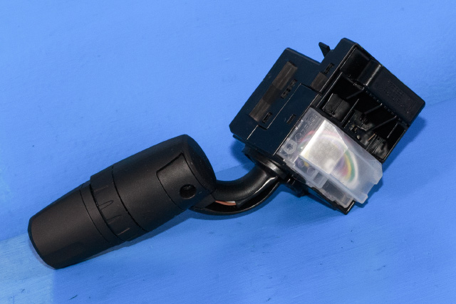 Bryter visker til Mazda 3 2013-2016 (Type III, Fase 1)  (MAZDA|KD47-17F899|)