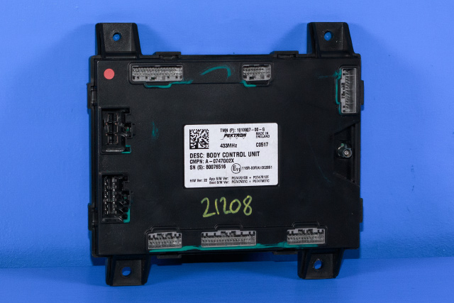 Styreenhet comfort (BCM) til Tesla Model S, 2016-2021 (Fase 2)  (TESLA|1010907-00-G)