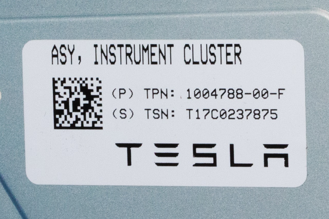 Instrumentpanel til Tesla Model S 2016-2021 (Fase 2) (TESLA|1004788-00-F|)
