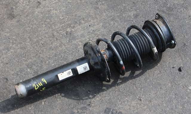 Fjærbein høyre foran til Škoda Octavia, 2013-2016 (Type III, Fase 1) (VAG|5Q0 412 037 CM)