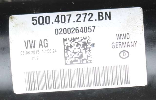 Drivaksel høyre foran, bensin/automat til VW Golf VII 2012-2017 (Fase 1)  (VAG|5Q0 407 272 BN|)