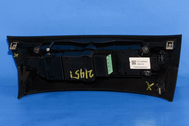 Bilstereo betjeningspanel til Volvo V90 / V90 CC / S90 2016-->>  (VOLVO|P31398845|)