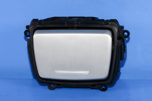 Dashbord myntrom til BMW 5-Serie, 2010-2017 (F10/F11) (F10/F11) (BMW|9 277 352)