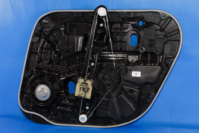 Ruteheis venstre bak til Volvo V90 / V90 CC / S90 2016-->>  (VOLVO|31674759|)