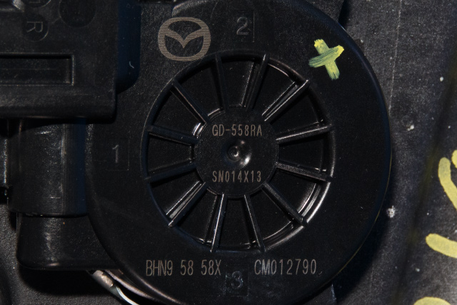 Ruteheis høyre bak til Mazda 3 2013-2016 (Type III, Fase 1)  