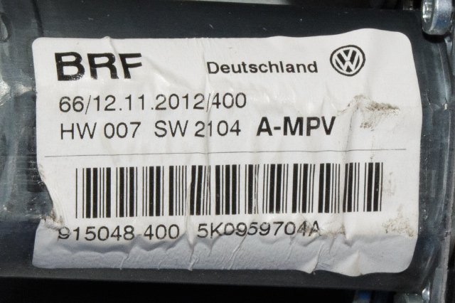Ruteheis høyre bak til VW Touran 2010-2015 (Type I, Fase 3) (VAG|5K0 959 704 A|)