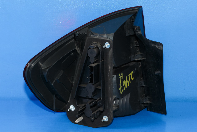 Baklykt høyre ytre til BMW X1 2009-2015 (E84) (E84) (BMW|63.21-2 990 110|)