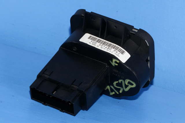 Bryter lys til Land Rover Range Rover Sport 2005-2013  (LAND ROVER|YUD501480|)