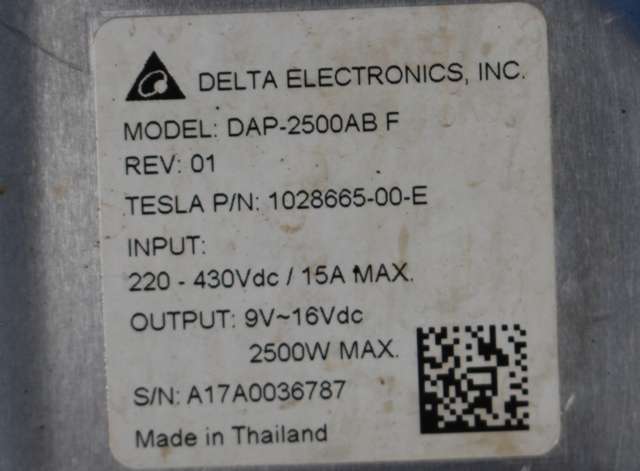 DCDC converter elbil til Tesla Model S 2016-2021 (Fase 2) (TESLA|1028665-00-E|)