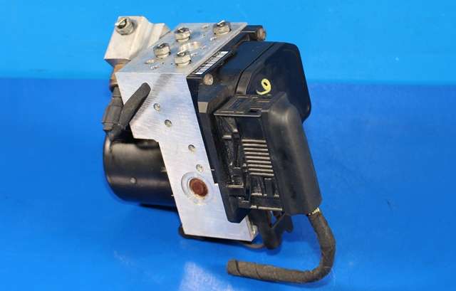 ABS sentral til Mercedes S-Klasse, 1999-2005 (W220) (W220) (BOSCH|0 265 202 439)