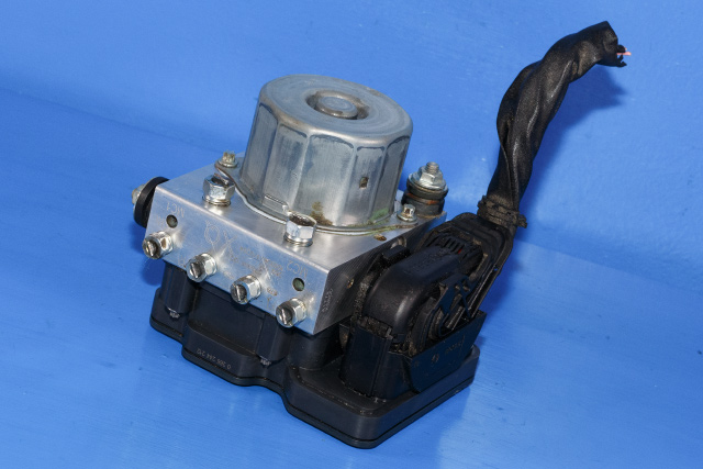 ABS sentral til Subaru XV, 2012-2017 (Type I)  (SUBARU|27536-FJ220)