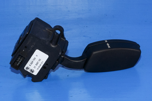 Bryter cruise control til BMW 5-Serie 2003-2010 (E60/E61) (E60/E61) (LUK|01 3061 00|6 924 104|)