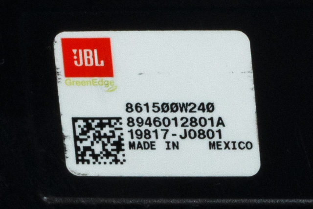 Bilstereo sub-woofer til Toyota Land Cruiser 150 2014-->> (Fase 2)  (TOYOTA|86150-0W240|)