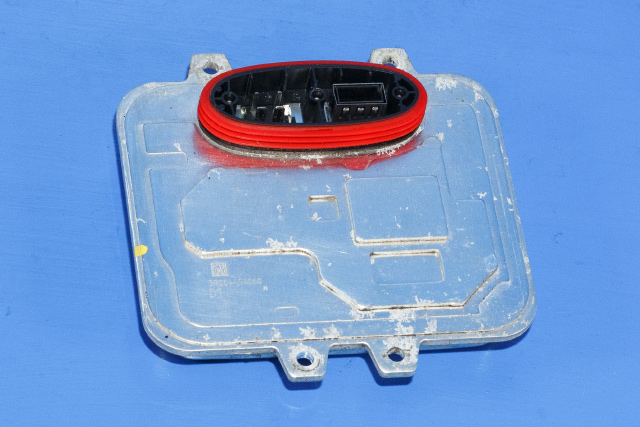 Styreenhet xenon/ballast til Škoda Octavia 2009-2013 (Type II, Fase 2) (HELLA|5DV 009 610-00|)