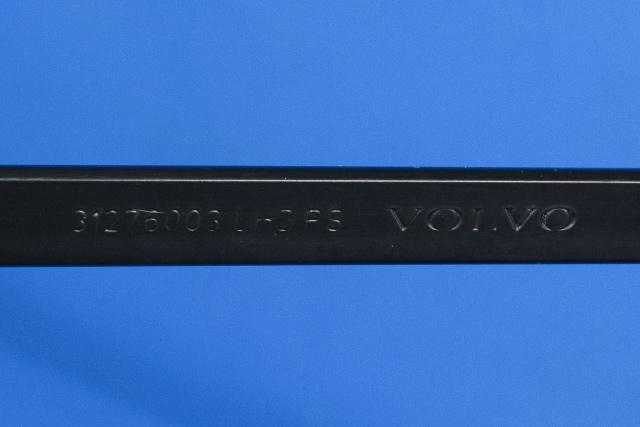 Viskerarm frontrute høyre til Volvo XC70 2008-2013 (Type II, Fase 1)  