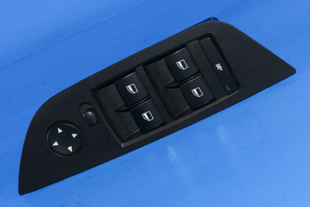 Bryter ruteheis førerdørspanel til BMW X1 2009-2015 (E84) (E84) (BMW|9 216 046|)