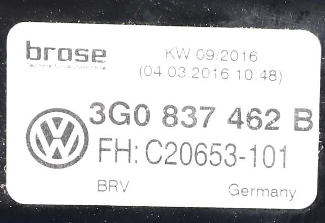 Ruteheis høyre foran til VW Passat 2015-2019 (Fase 1) (B8) (B8) (VAG|5Q4 959 802 B|)