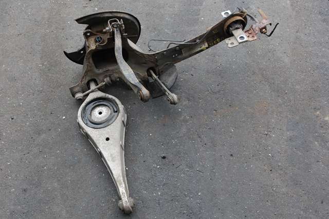 Bakstilling venstre side til Volvo XC60 2008-2013 (Type I, Fase 1)