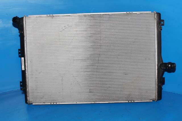 Radiator (automat gir) til VW Passat 2011-2015 (B7) (B7) (VAG|3C0 121 253 AR|)