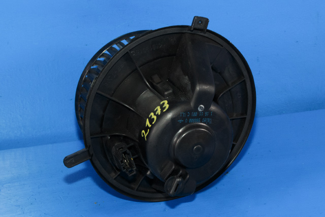 Varmeapparat motor til VW Caddy 2010-2015 (Type III, Fase 2)  (VAG|1K1 819 015 C|)