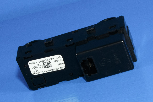 Bilstereo betjeningspanel til Renault Zoe 2013-2019 (Fase 1)  (RENAULT|253B 08825R|)