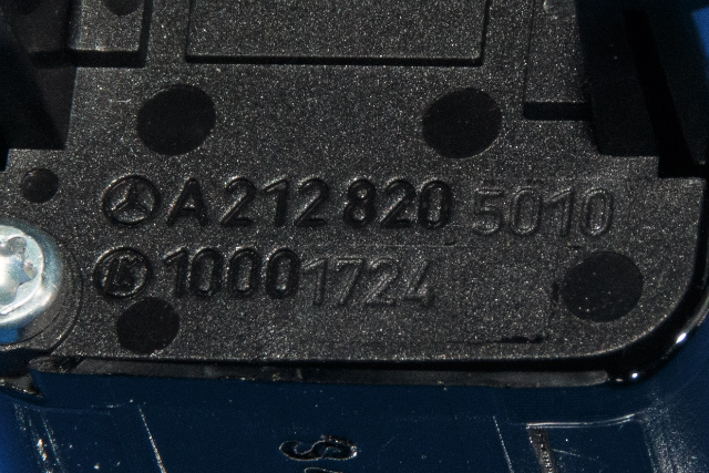 Bryter setevarme til Mercedes E-Klasse 2009-2013 (Fase 1) (W212) (W212) (MERCEDES|A 212 820 50 10|)