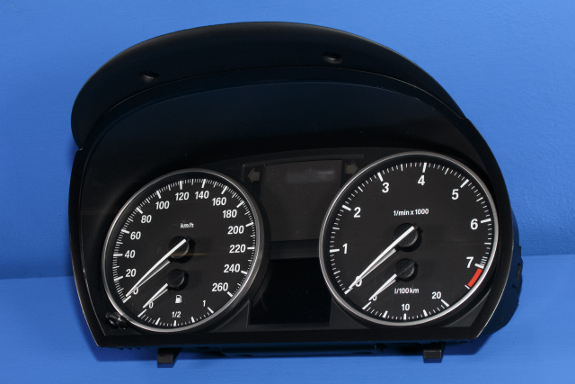 Instrumentpanel til BMW 3-Serie 2005-2011 (E90/E91/E92/E93) (E90/E91/E92/E93) (BORG|1025440-93|9 187 058|)