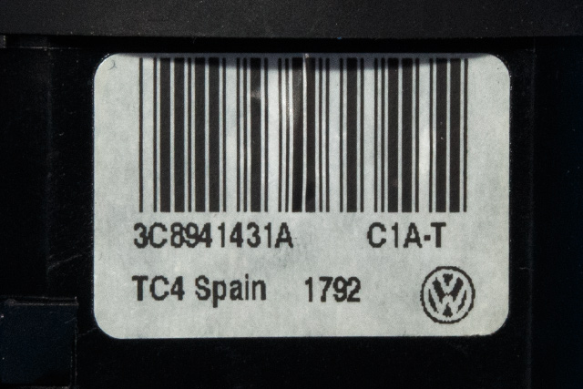 Bryter lys til VW Passat 2011-2015 (B7) (B7) (VAG|3C8 941 431 A|)