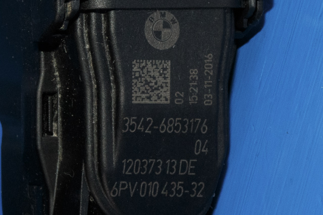 Pedal gass til BMW i3 2013-2022 (HELLA|6PV 010 435-32|35.42-6 853 176|)