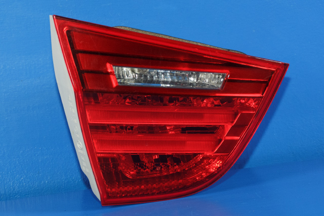 Baklykt venstre indre til BMW 3-Serie, 2005-2011 (E90/E91/E92/E93) (E90/E91/E92/E93) (BMW|7 154 155)