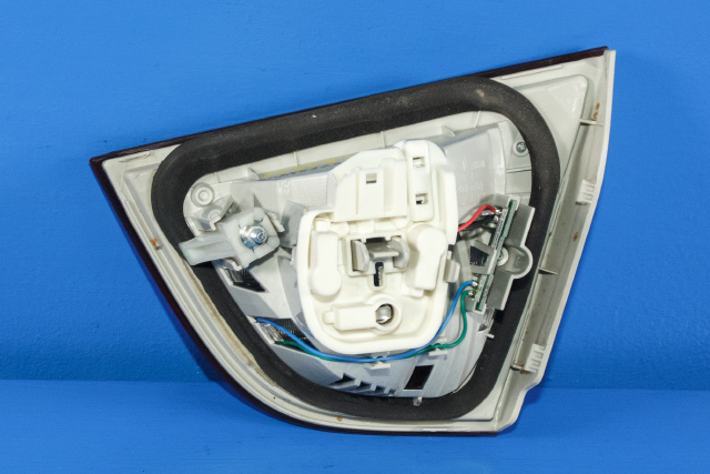 Baklykt venstre indre til BMW 3-Serie 2005-2011 (E90/E91/E92/E93) (E90/E91/E92/E93) (BMW|7 154 155|)