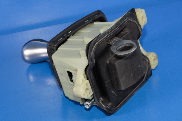 Girstang/girvelger automat til Mercedes E-Klasse 2009-2013 (Fase 1) (W212) (W212) (MERCEDES|A 204 267 64 24|)