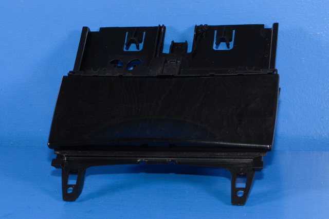 Dashbord askebeger til Mercedes E-Klasse 2009-2013 (Fase 1) (W212) (W212) (MERCEDES|A 204 680 13 50|)