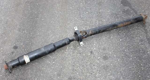 Mellomaksel til BMW 3-Serie, 2005-2011 (E90/E91/E92/E93) (E90/E91/E92/E93) (BMW|7 527 339)