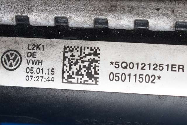 Radiator (manuell gir) til Škoda Octavia 2013-2016 (Type III, Fase 1)  (VAG|5Q0 121 251 ER|)