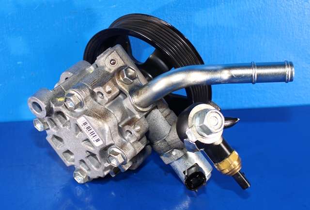Servo pumpe mekanisk til Toyota Land Cruiser 150 2014-->> (Fase 2)  